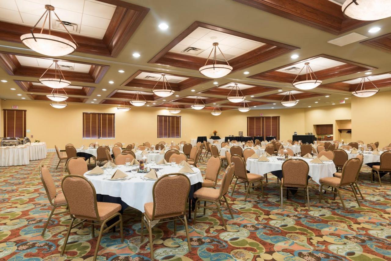 Holiday Inn Midland By Ihg Zewnętrze zdjęcie